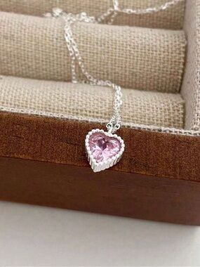 925 Sterling Silver Pink Heart Cubic Zirconia Necklace